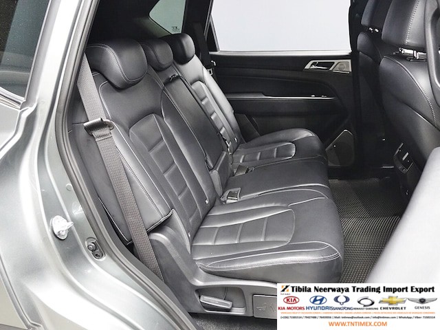 2017 SsangYong Rexton G4 2.2 4WD – Image 15