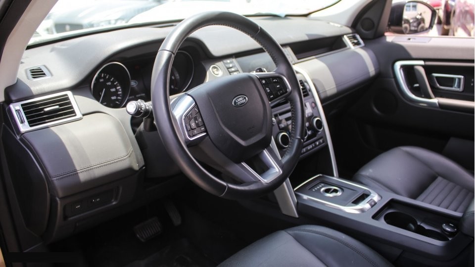 2015 Land Rover Discovery Sport 2.2 Diesel SD4 HSE Luxe – Image 7