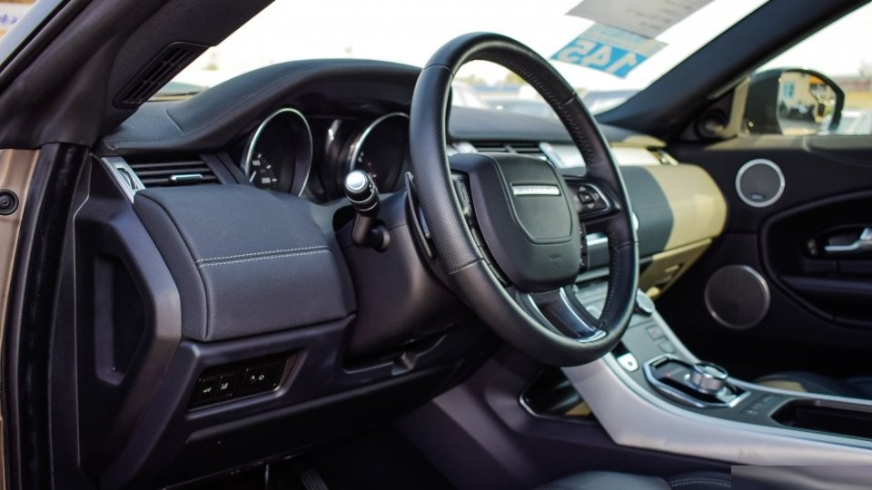 2016 Land Rover Range Rover Evoque 2.0 i4D Décapotable – Image 4