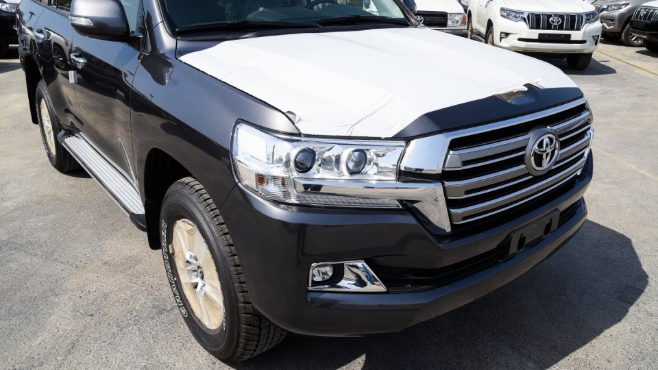 2019 Toyota Land Cruiser 4.5L GX.R V8 – Image 8