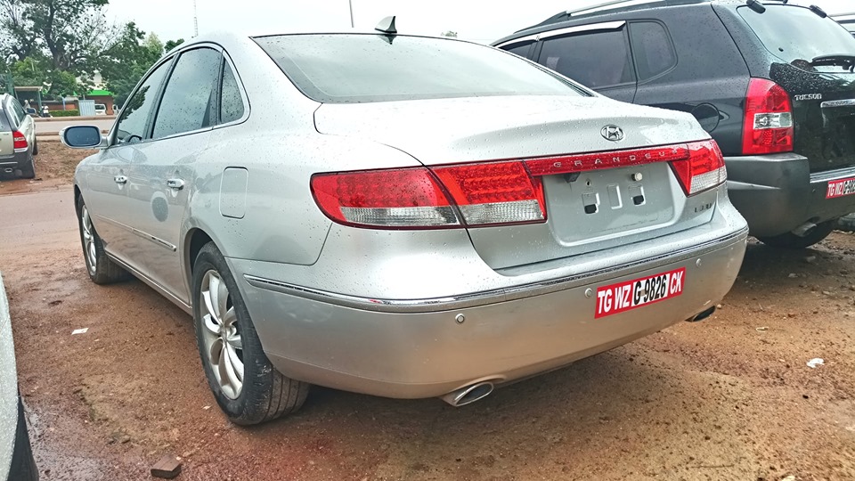 2007 HYUNDAI AZERA (GRANDEUR) 3.3L VIP – Image 3