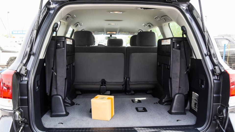 2019 Toyota Land Cruiser 4.5L GX.R V8 – Image 9