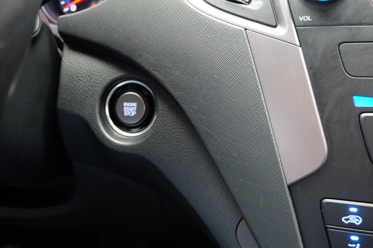 2013 HYUNDAI SANTA FE 2.0 – Image 4