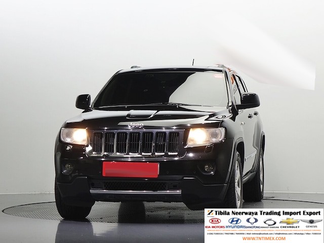 2012 Jeep Grand Cherokee 3.6L V6 Laredo – Image 4