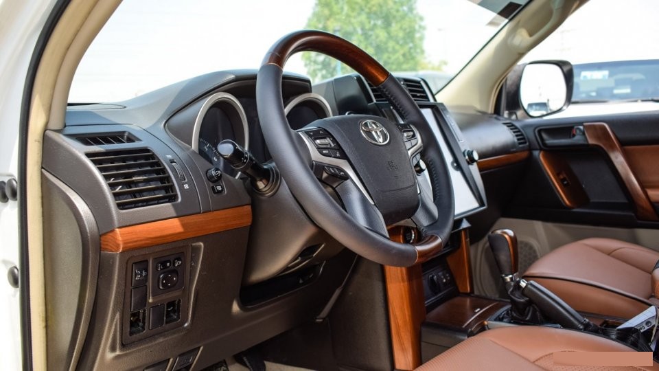 2010 TOYOTA PRADO VX V6 (KIT CARROSSERIE 2019) – Image 10