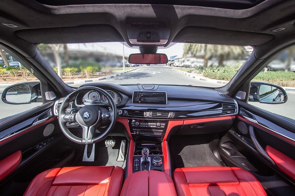 2015 BMW X5 M 4.4L V8 – Image 4