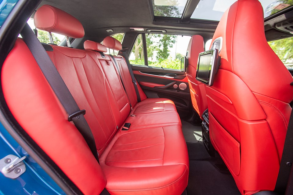 2015 BMW X5 M 4.4L V8 – Image 7