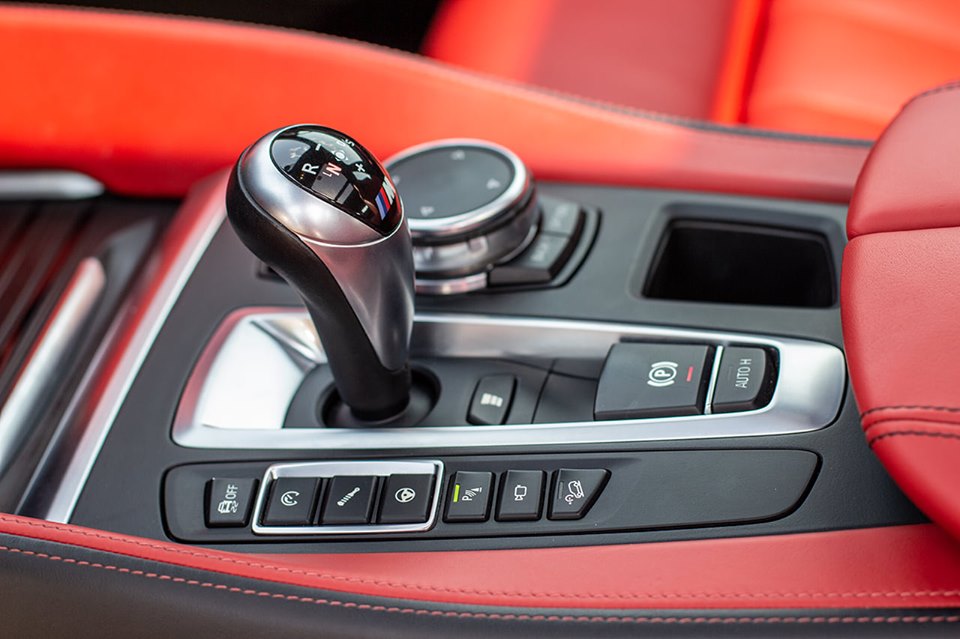 2015 BMW X5 M 4.4L V8 – Image 14