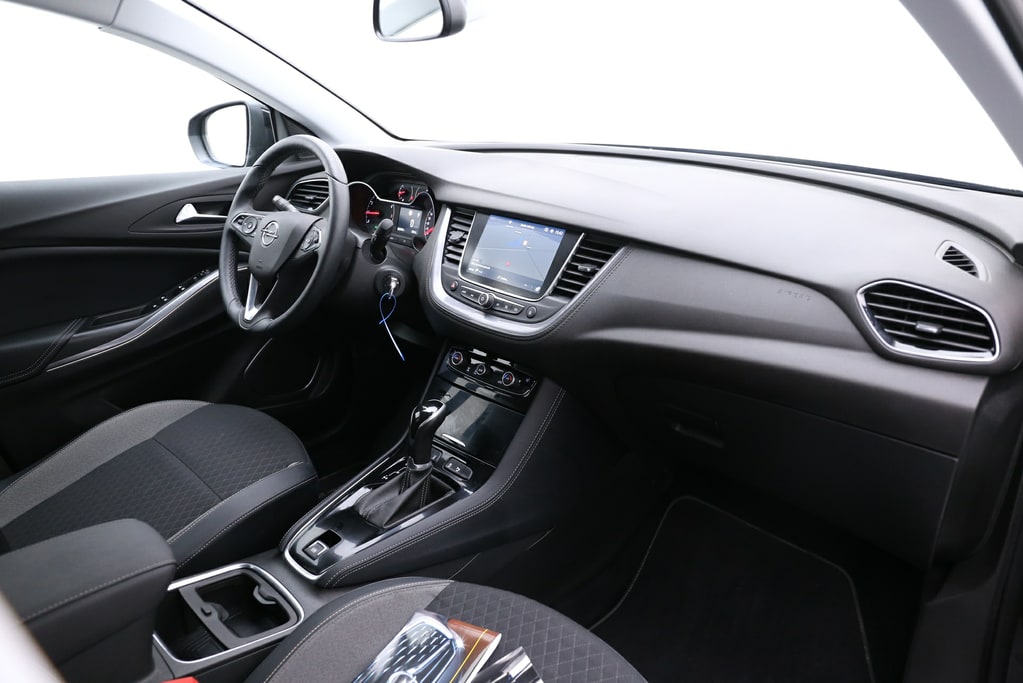 2019 Opel Grand Country X 1.2T – Image 12