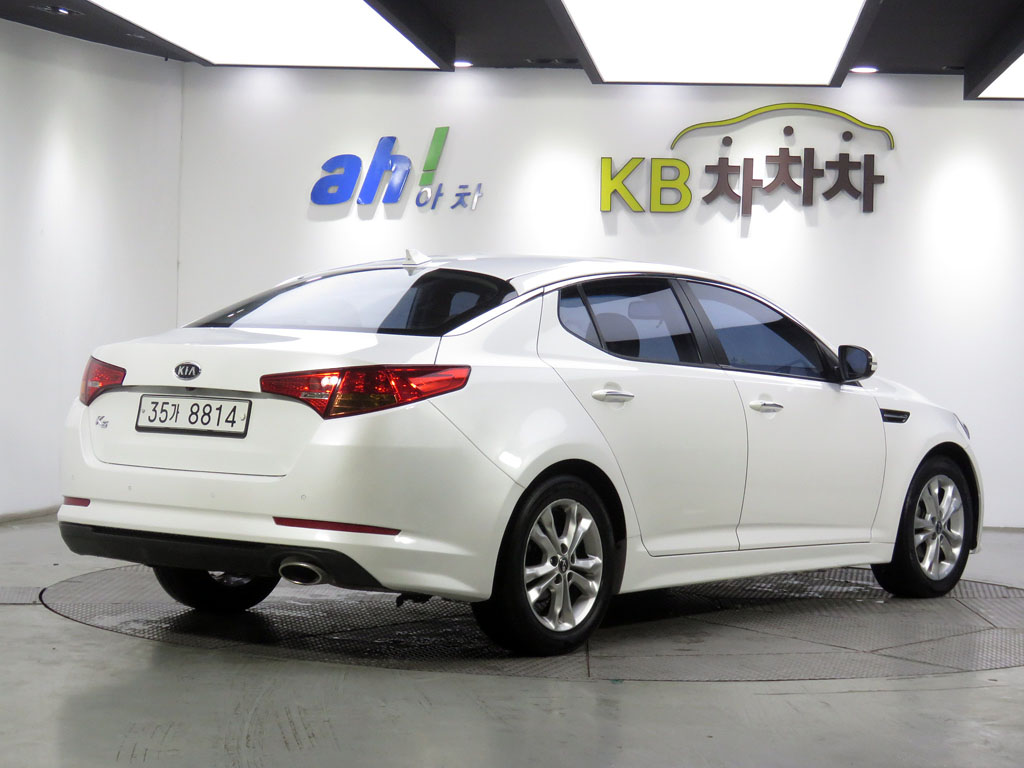 2011 Kia Optima (k5) 2.0 luxe – Image 5