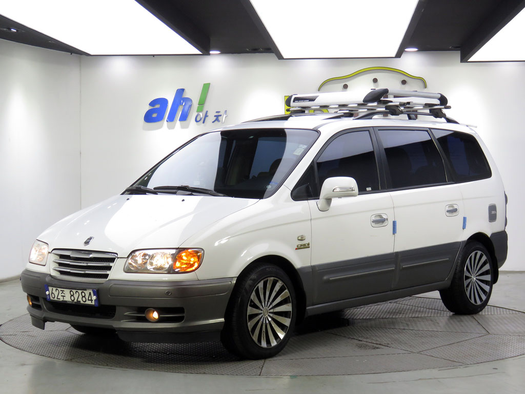 2004 Hyundai Trajet XG 2.0L