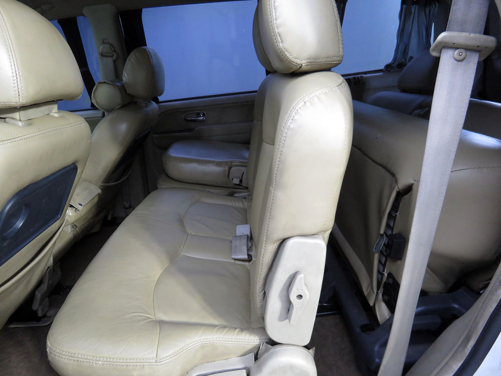 2004 Hyundai Trajet XG 2.0L – Image 9