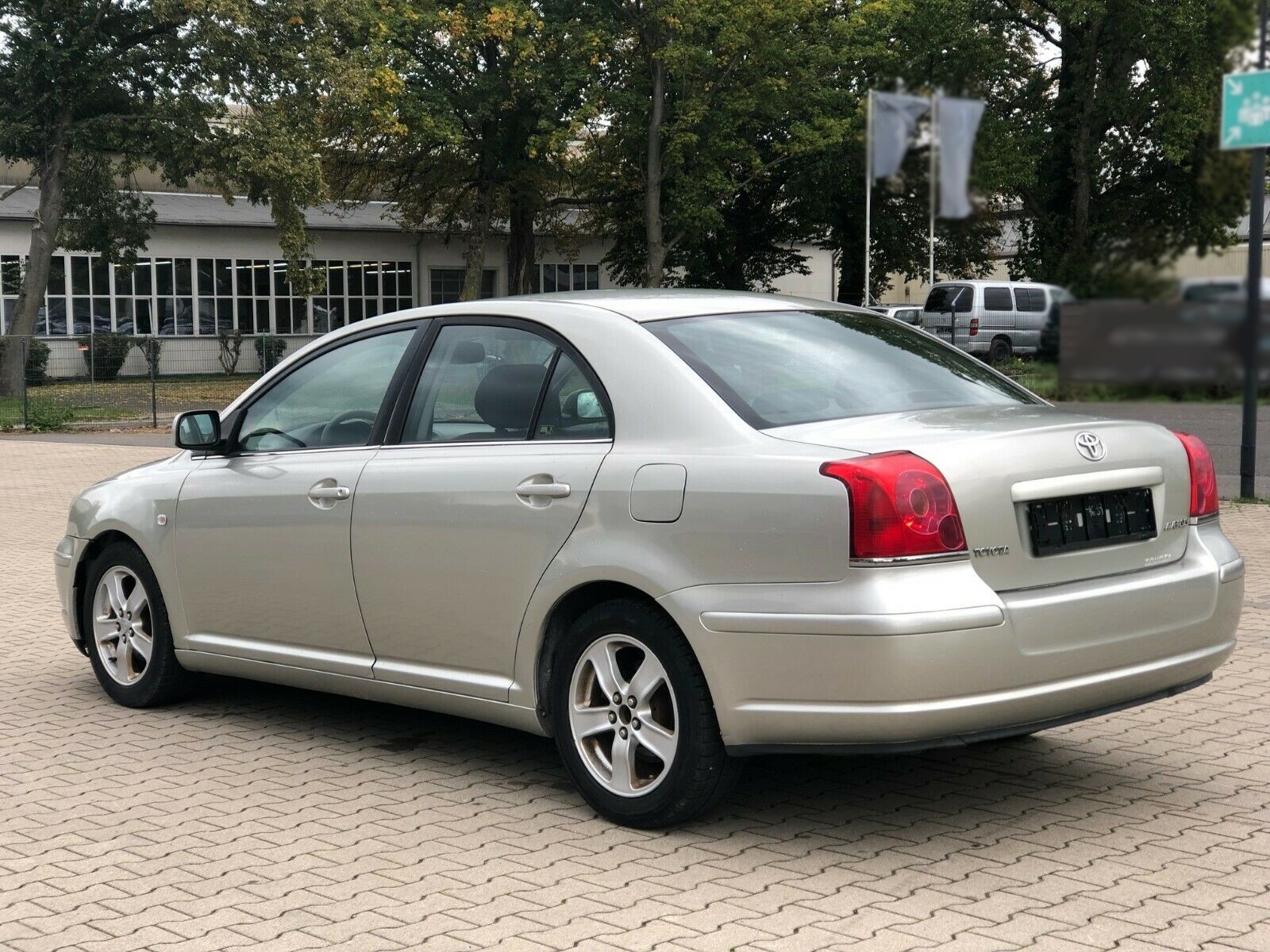 2003 Toyota Avensis 1.8L VVT-i – Image 3