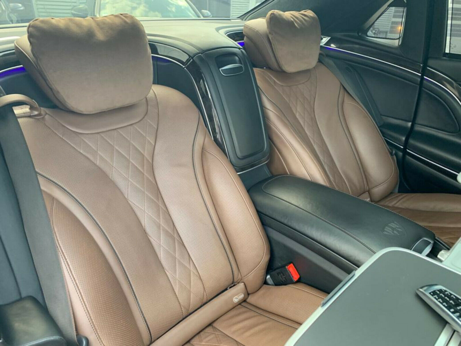 2016 Mercedes-Benz S500 Maybach – Image 15