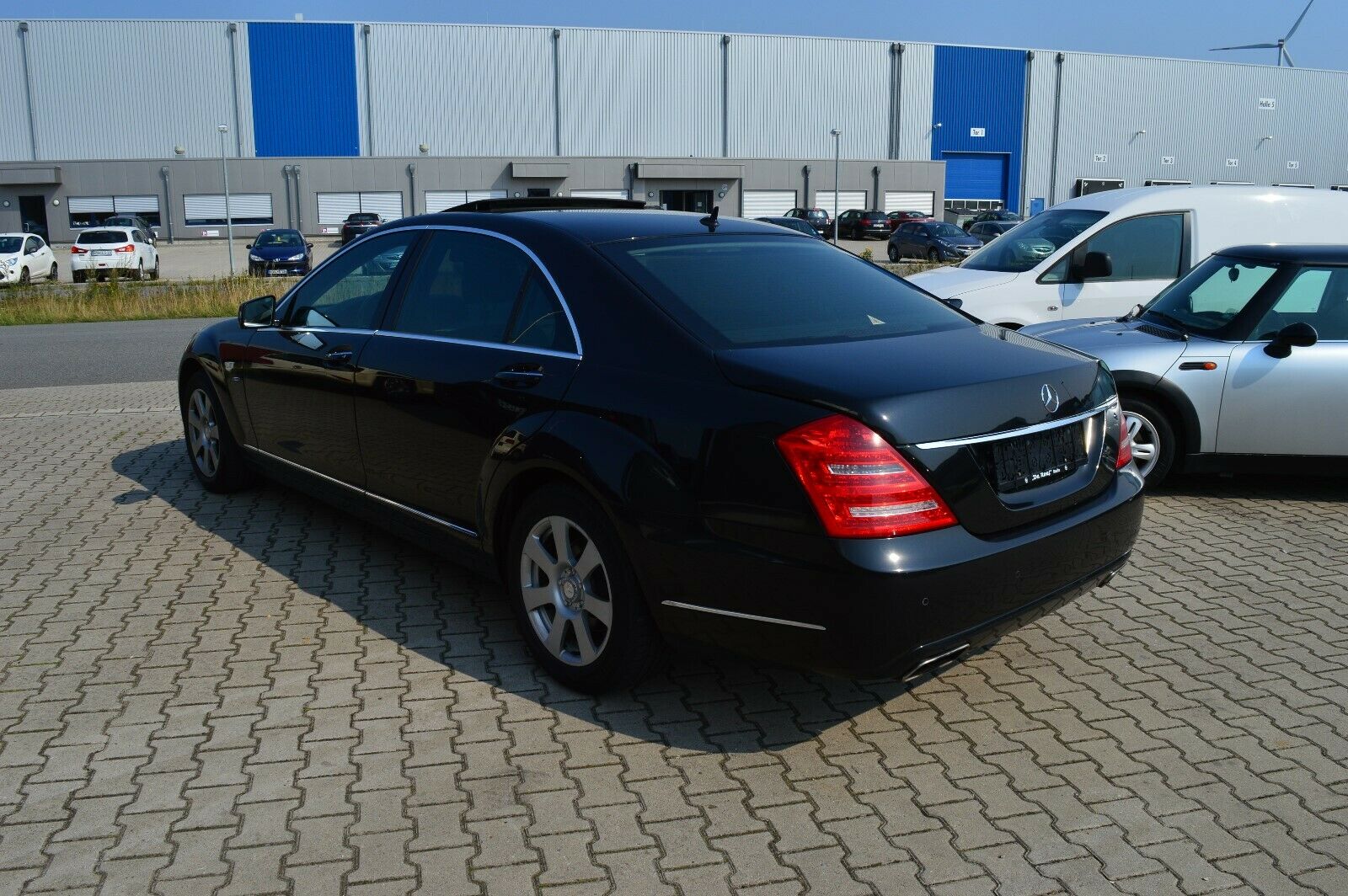 2009 Mercedes-Benz S350 CDI Long 4-Matic – Image 4
