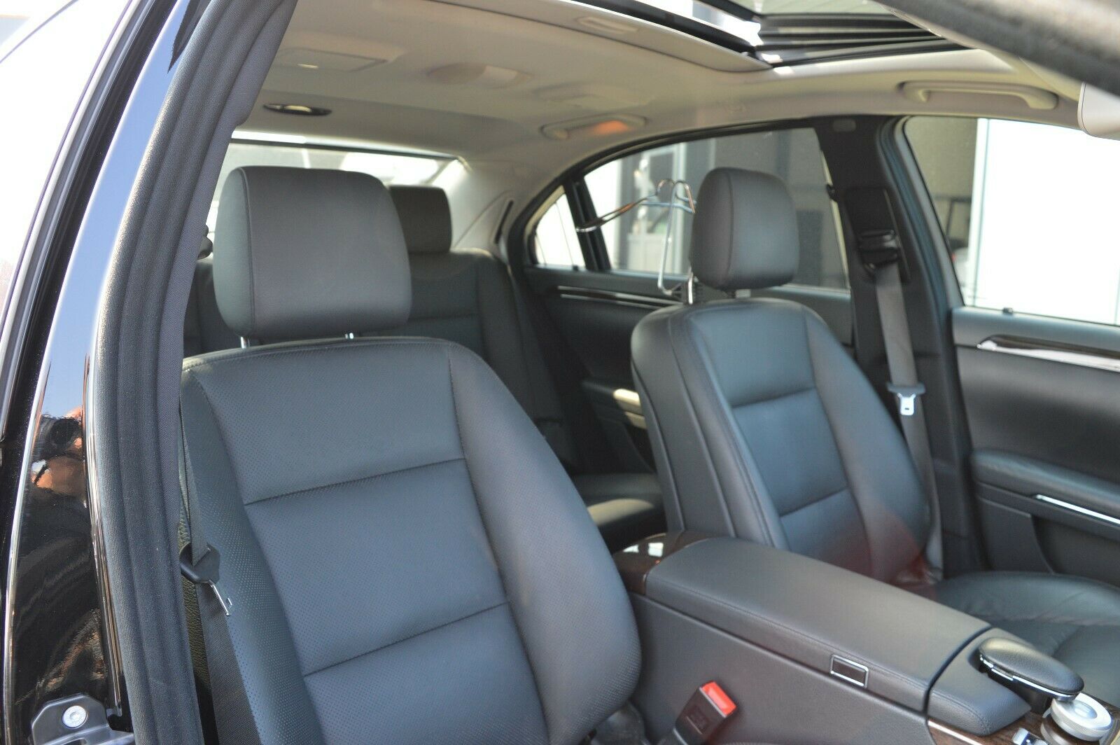 2009 Mercedes-Benz S350 CDI Long 4-Matic – Image 10