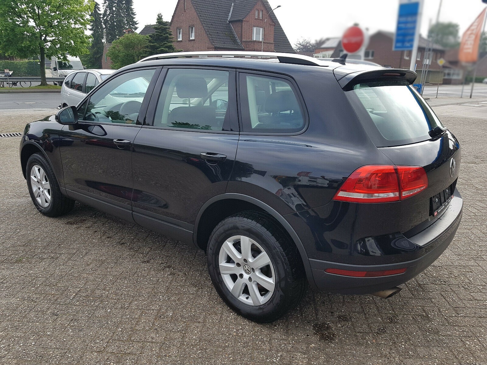 2015 Volkswagen Touareg 3.0 V6 TDI – Image 3