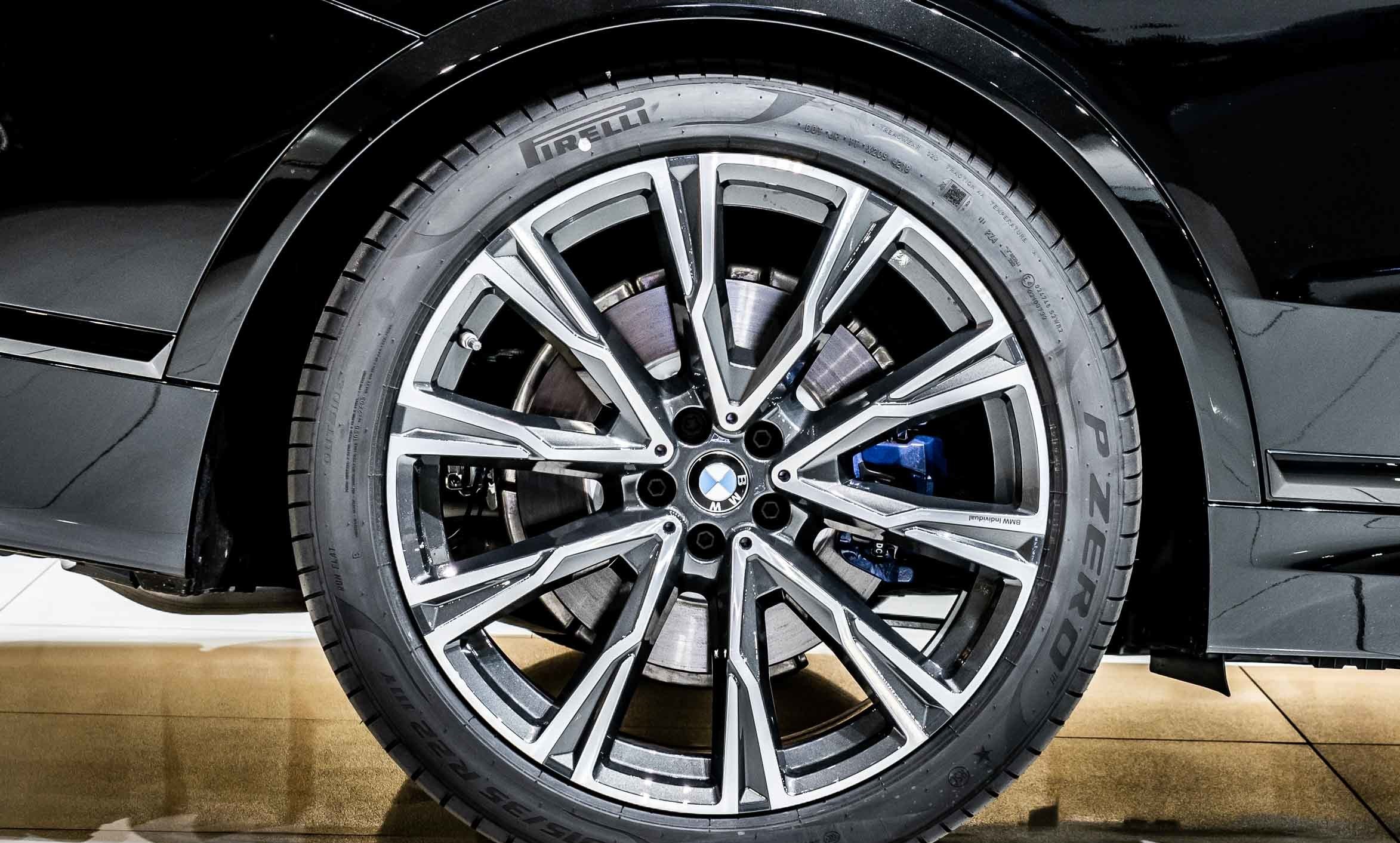 2019 BMW X7 xDrive40i M-SPORT – Image 15