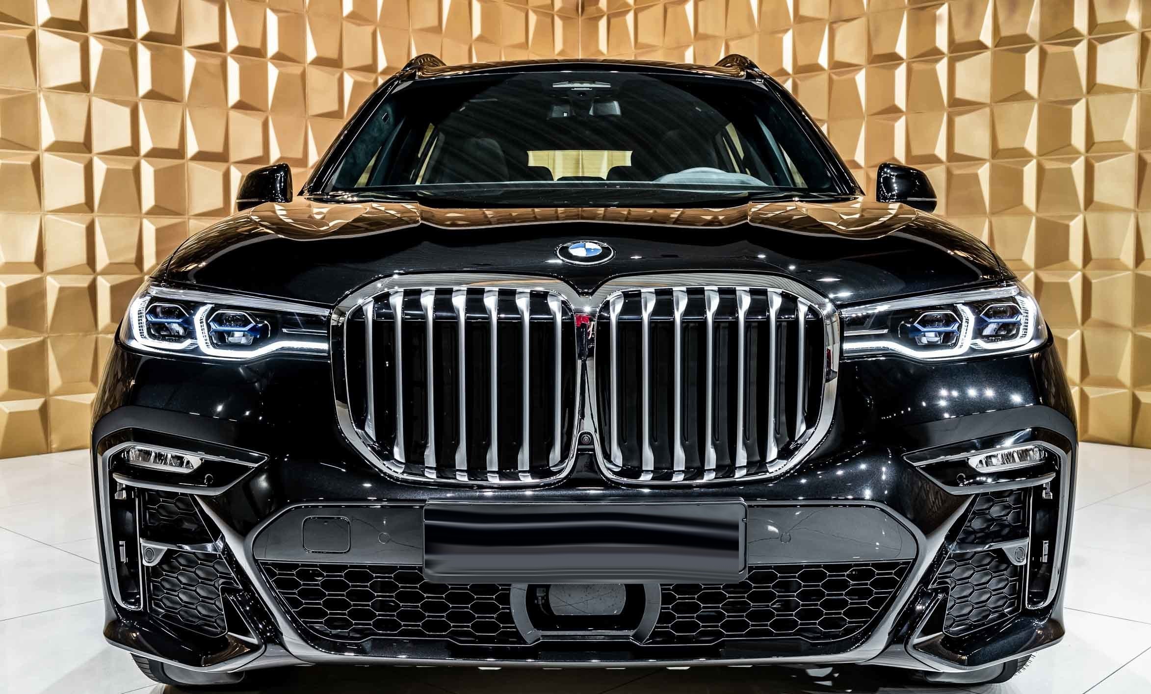 2019 BMW X7 xDrive40i M-SPORT – Image 16
