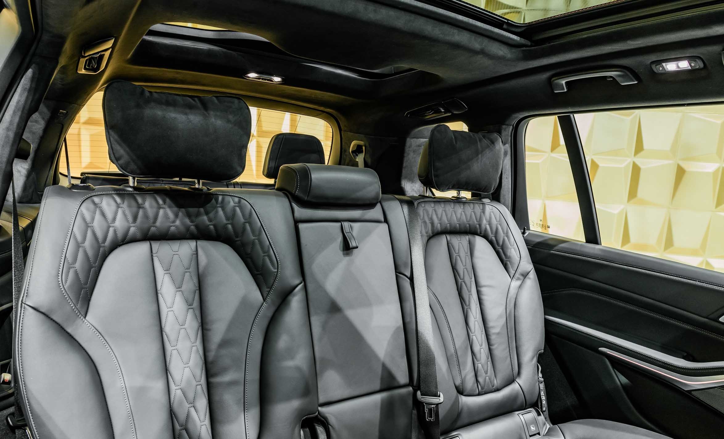 2019 BMW X7 xDrive40i M-SPORT – Image 23