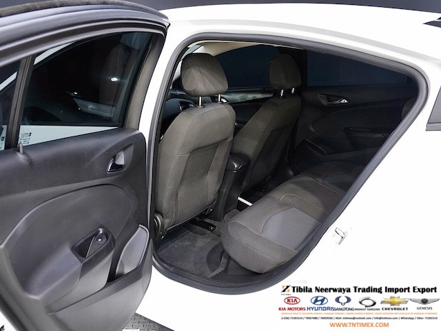 2017 Chevrolet Cruze 1.4 Turbo LS – Image 13