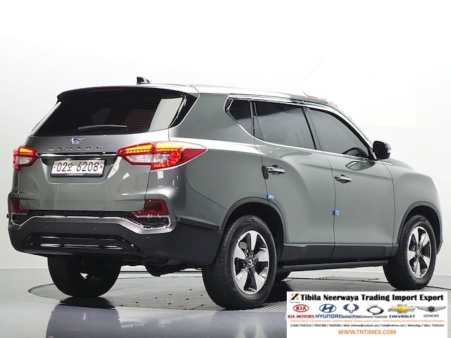 2017 SSANGYONG REXTON G4 2.2L 4WD LUXE – Image 3