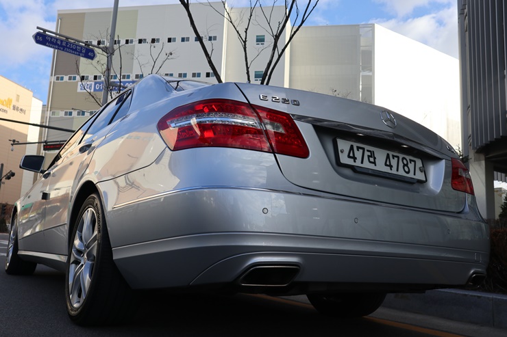 2012 MERCEDES E220 CDI AVANGARDE – Image 15