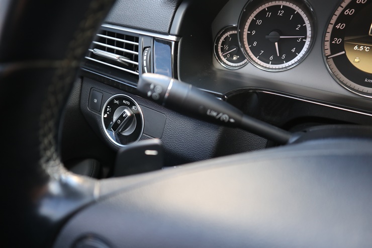 2012 MERCEDES E220 CDI AVANGARDE – Image 38