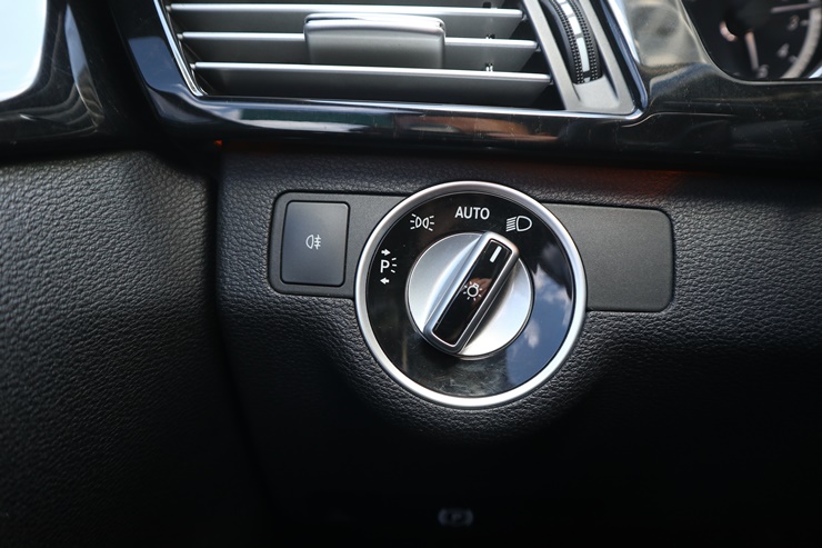 2012 MERCEDES E220 CDI AVANGARDE – Image 41