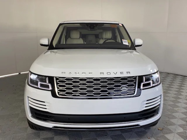 2020 Land Rover Range Rover PHEV 2.0L TURBOCHARGED – Image 3