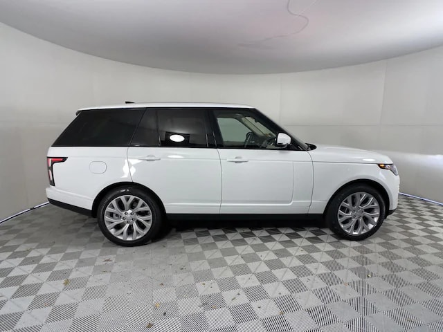 2020 Land Rover Range Rover PHEV 2.0L TURBOCHARGED – Image 9