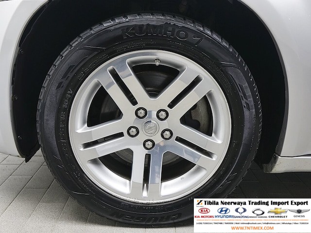 2006 Chrysler 300C 3.5L V6 – Image 6