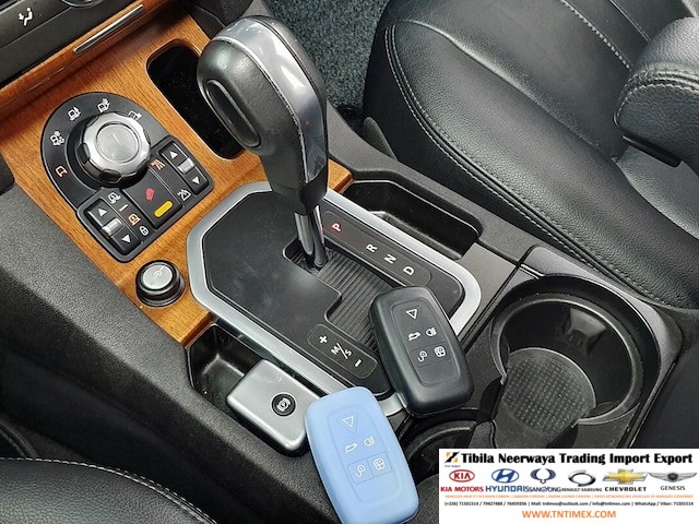 2011 Land Rover Discovery 4 3.0L SDV6 SE – Image 9