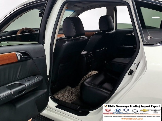 2006 Infiniti M35 3.5L V6 – Image 13