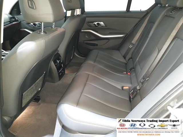 2019 BMW 320d – Image 13