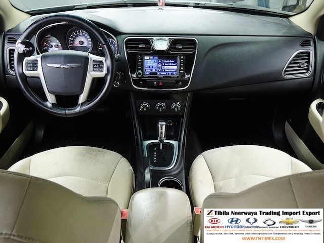 2012 Chrysler 200 2.4L – Image 8