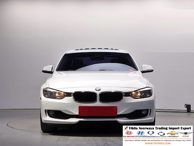 2012 BMW 320d – Image 4