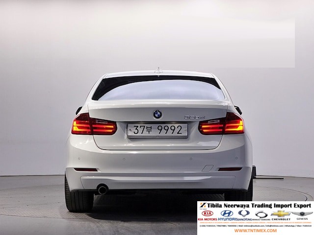 2012 BMW 320d – Image 5