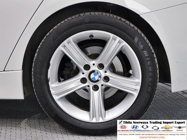 2012 BMW 320d – Image 6