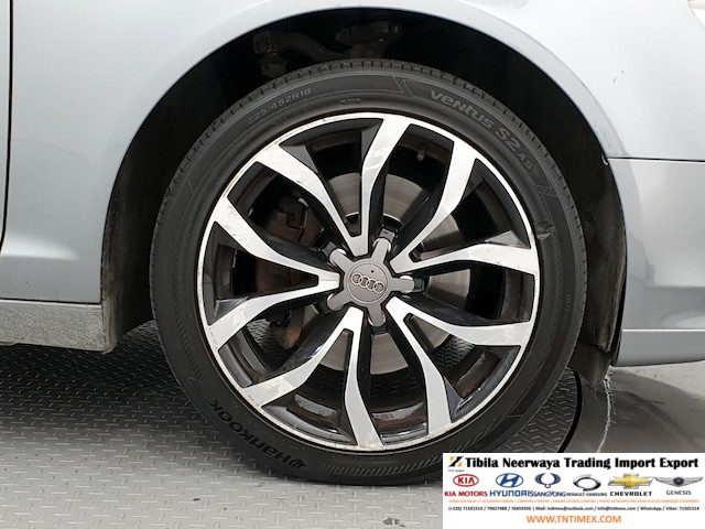 2010 AUDI A6 2.0L TFSI SPORT – Image 6