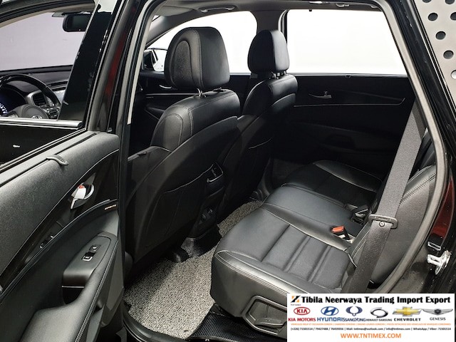 2015 Kia Sorento 2.0L Prestige – Image 11