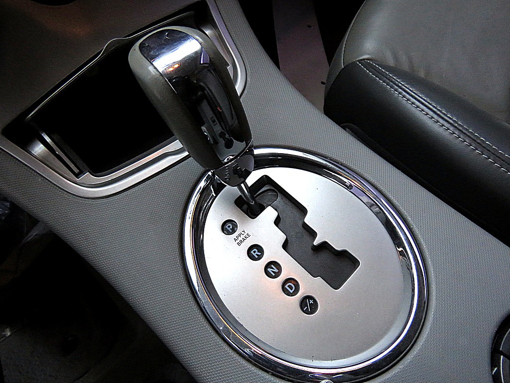 2007 Chrysler Sebring 2.4L – Image 12