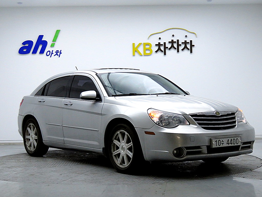 2007 Chrysler Sebring 2.4L – Image 3