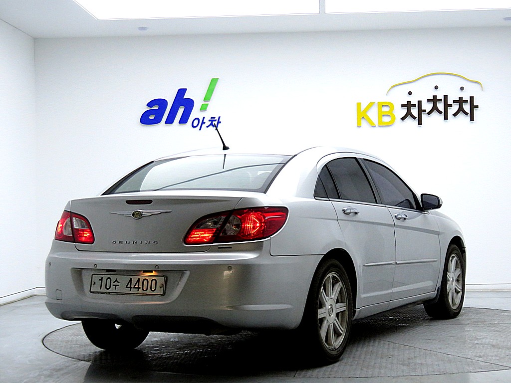 2007 Chrysler Sebring 2.4L – Image 5