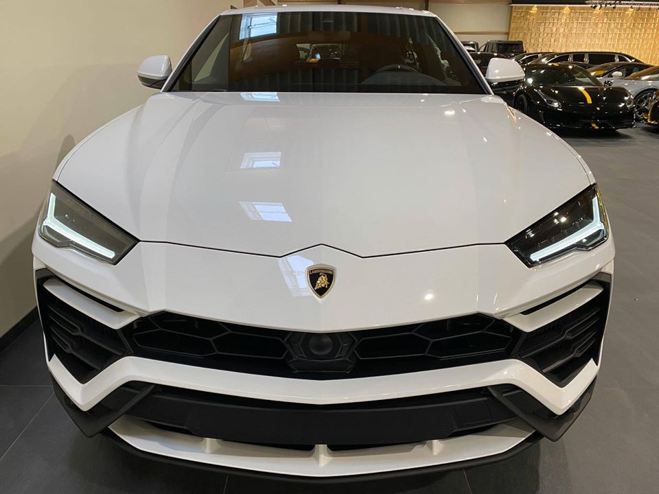 2020 Lamborghini Urus 4.0L V8 – Image 13