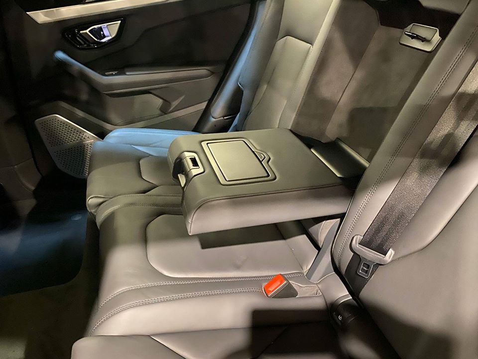 2020 Lamborghini Urus 4.0L V8 – Image 15