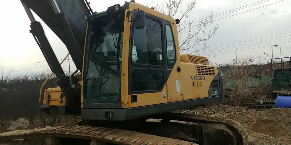 2009 VOLVO EC290BLC – Image 18