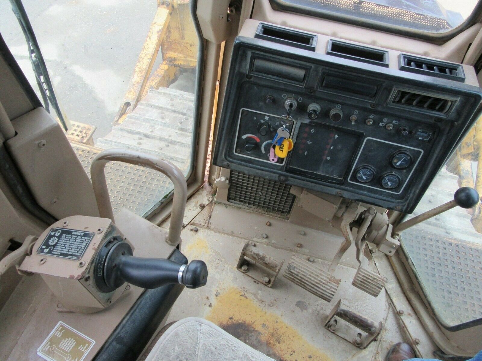 1994 CATERPILLAR D7H – Image 12