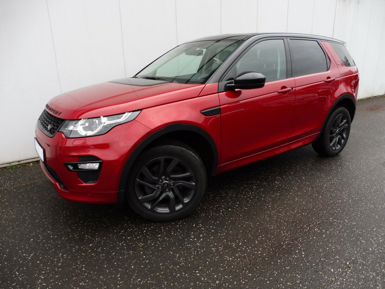 2017 Land Rover Discovery Sport 2.0 SE – Image 2