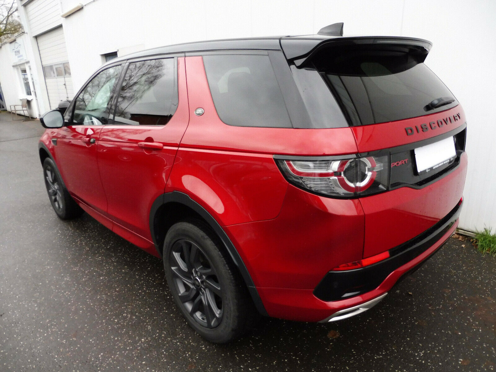 2017 Land Rover Discovery Sport 2.0 SE – Image 7